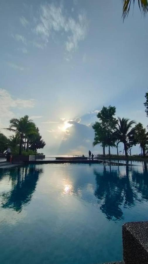 Timurbay Seafront Staycation By Nedd'S Kuantan Eksteriør bilde